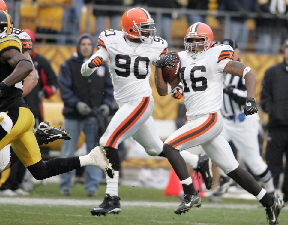 Browns kick returner Joshua Cribbs, right, follows the block of David McMillan on his way to a 100-yard kickoff return for a touchdown during the fourth quarter against the Steelers in Pittsburgh, Sunday, Nov. 11, 2007. (AP Photo/Keith Srakocic)