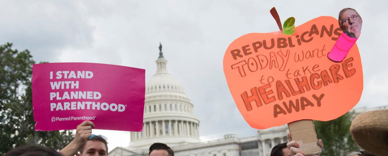 Supporters of Planned Parenthood hold a rally as they protest the US Senate Republicans' healthcare bill outside the US Capitol in Washington, DC, June 27, 2017. (Photo: SAUL LOEB via Getty Images)