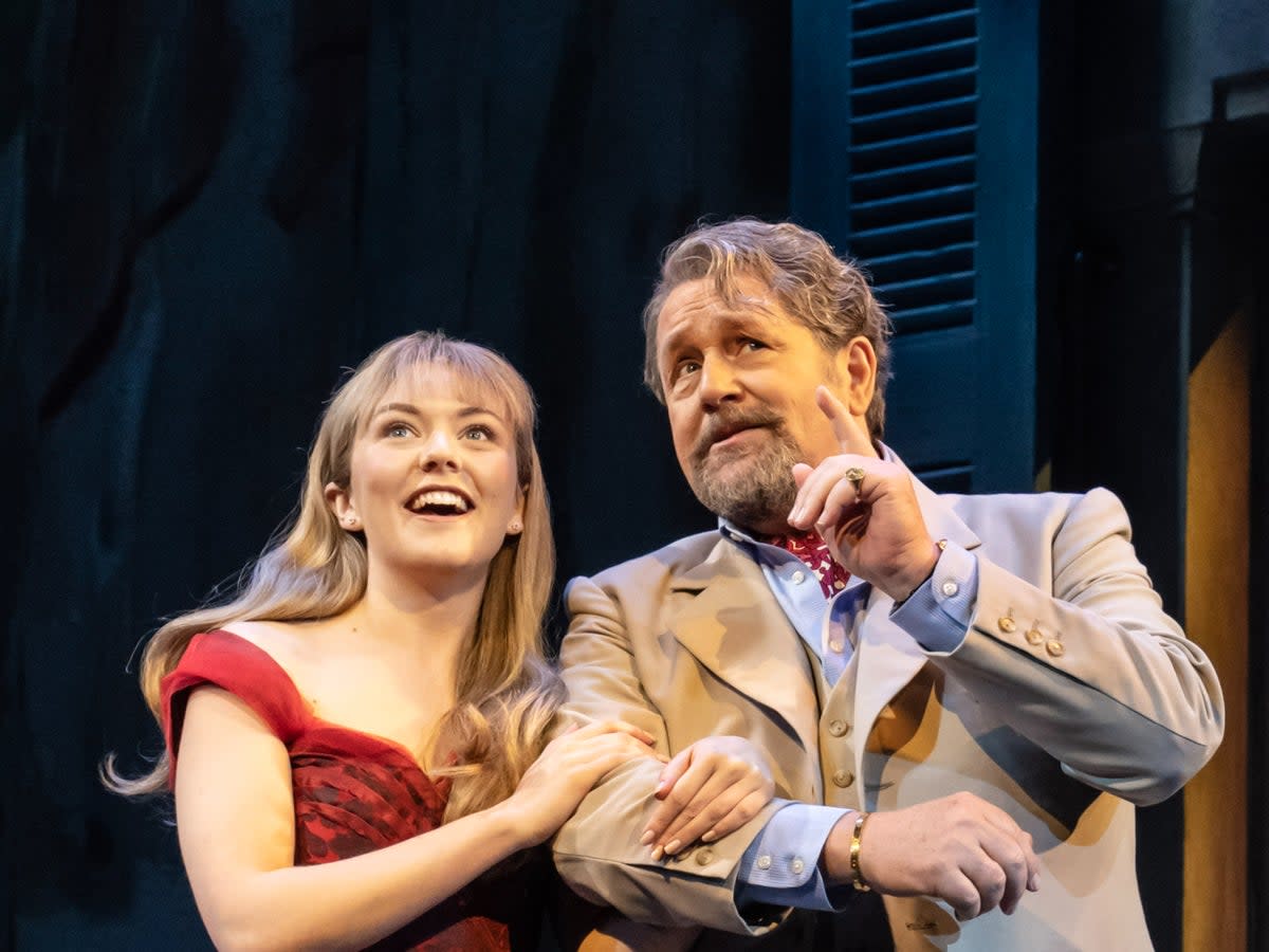 Anna Unwin (Jenny) Michael Ball (George) Aspects of Love (photo by Johan Persson).jpg (Johan Persson)
