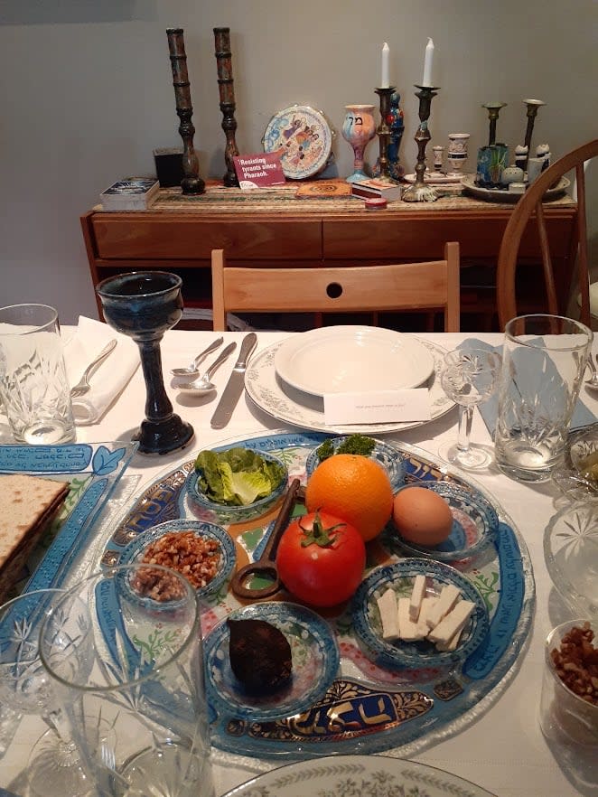 A Seder plate contains different traditional foods such as matzah (unleavened bread) along with other items such as oranges, which were added more recently.  (Submitted by Elizabeth Bolton  - image credit)