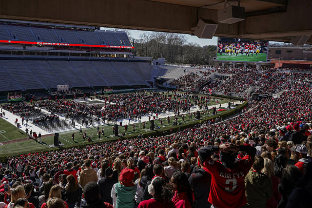 Inside Look At Georgia Football S Sanford Stadium Renovations Yahoo Sports