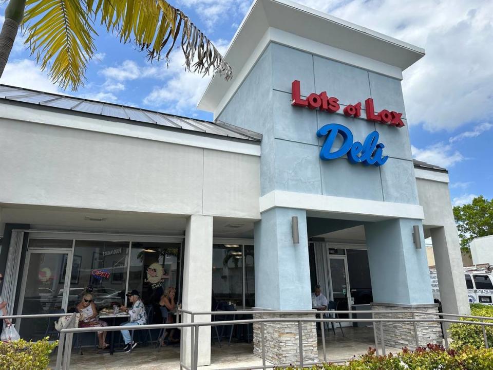 Lots of Lox at Coral Reef Shopping Center at 14995 S. Dixie Hwy., on April 24, 2024. Howard Cohen/hcohen@miamiherald.com