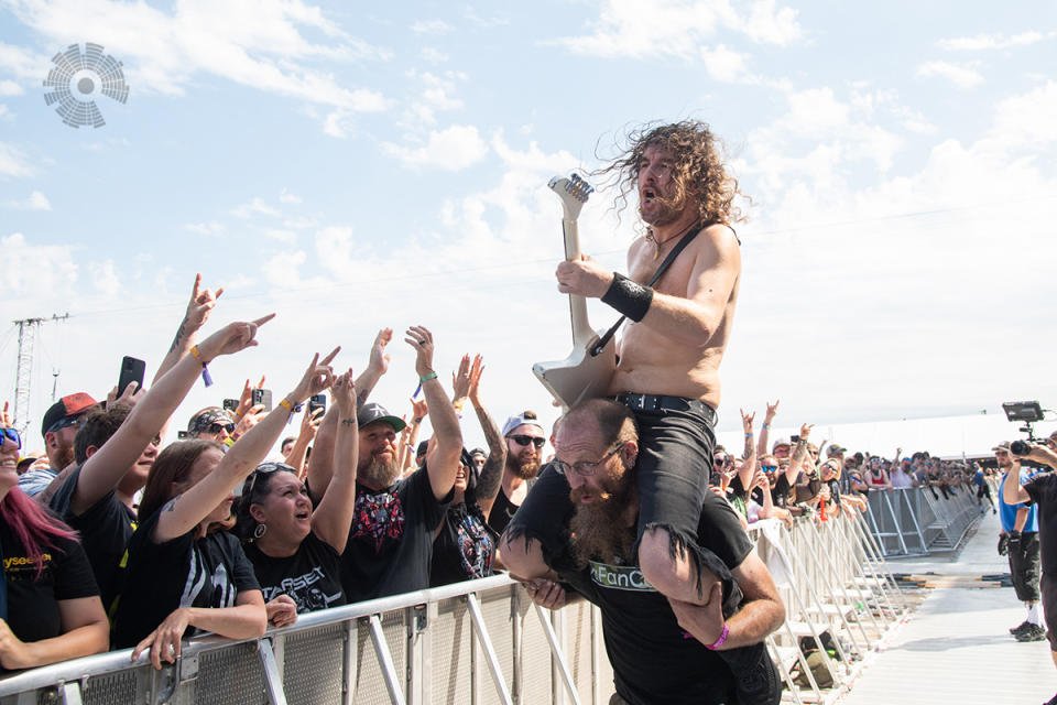 Airbourne 7800 2022 Louder Than Life Festival Brings Rock and Metal to the Masses on a Grand Scale: Recap + Photos