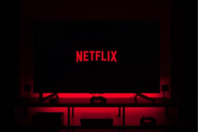 Netflix empieza a cobrar a mitad de precio suscripción de un año