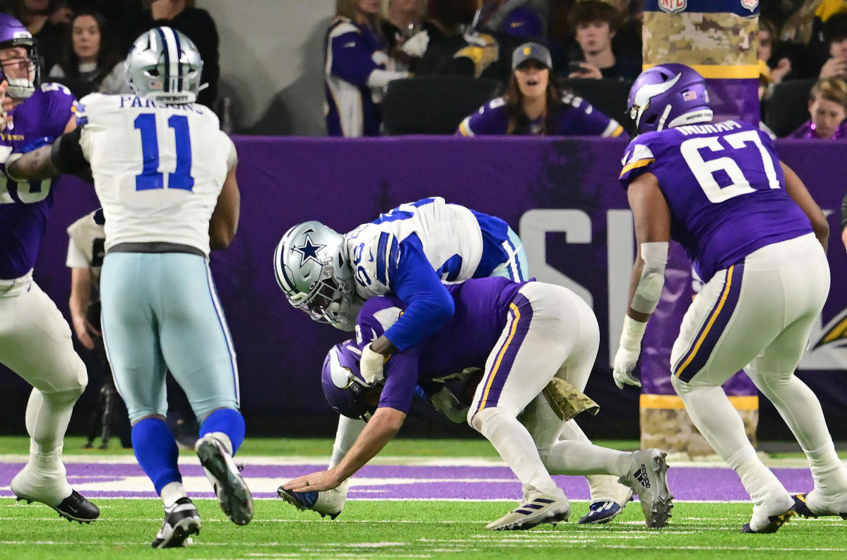 GMFB: Do The Vikings or Cowboys Have The Edge Heading Into Sunday's  Showdown?