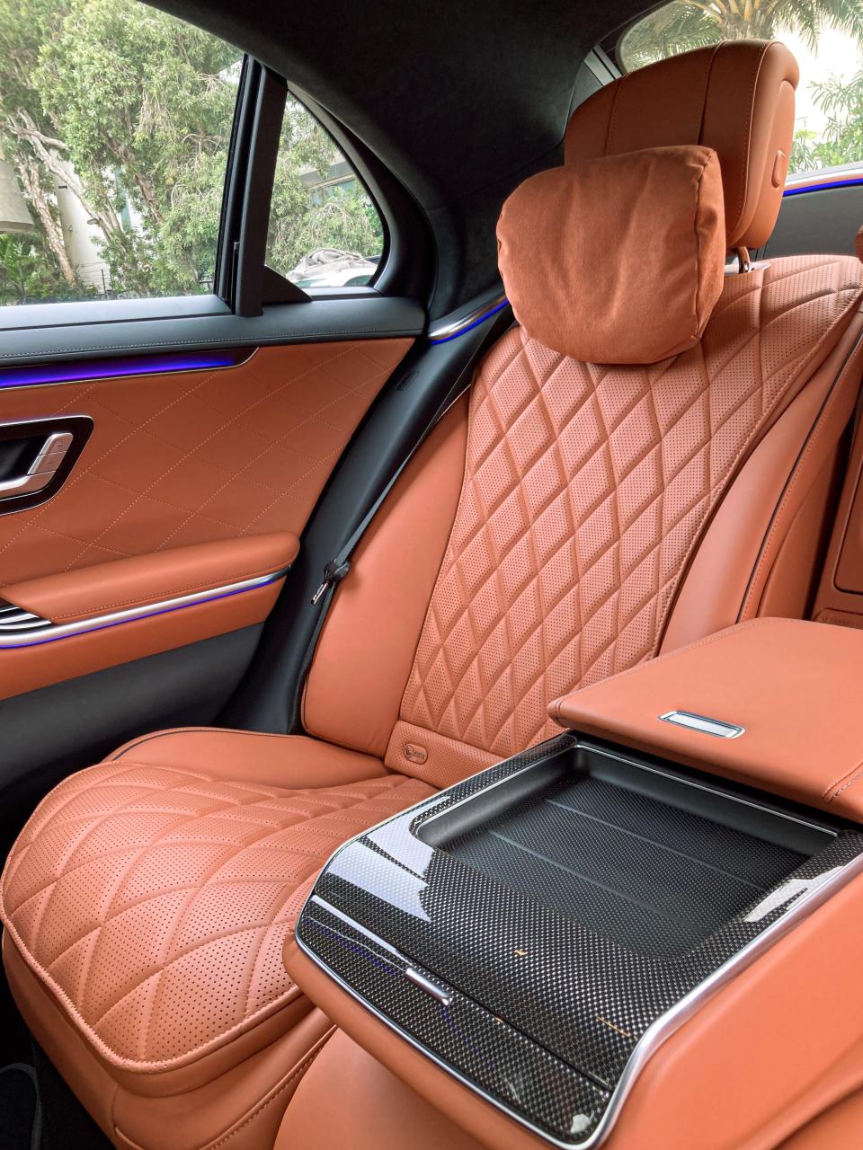 The 2023 Mercedes-Benz S580e's leather back seat. 