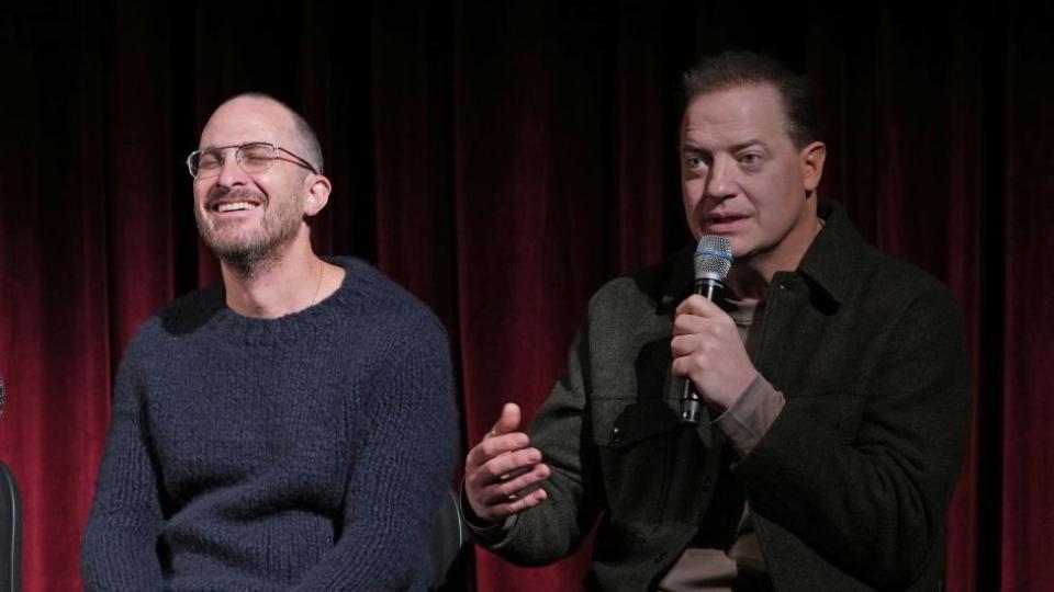 El director Darren Aronofsky y el actor Brendan Fraser