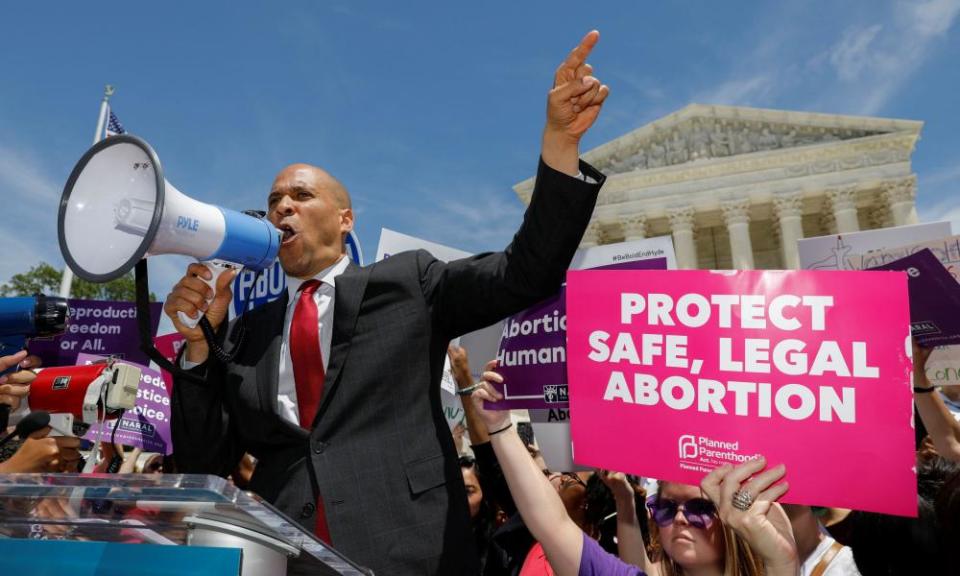 Democratic US presidential candidate Senator Cory Booker (D-NJ) addresses abortion rights activists in Washington DC