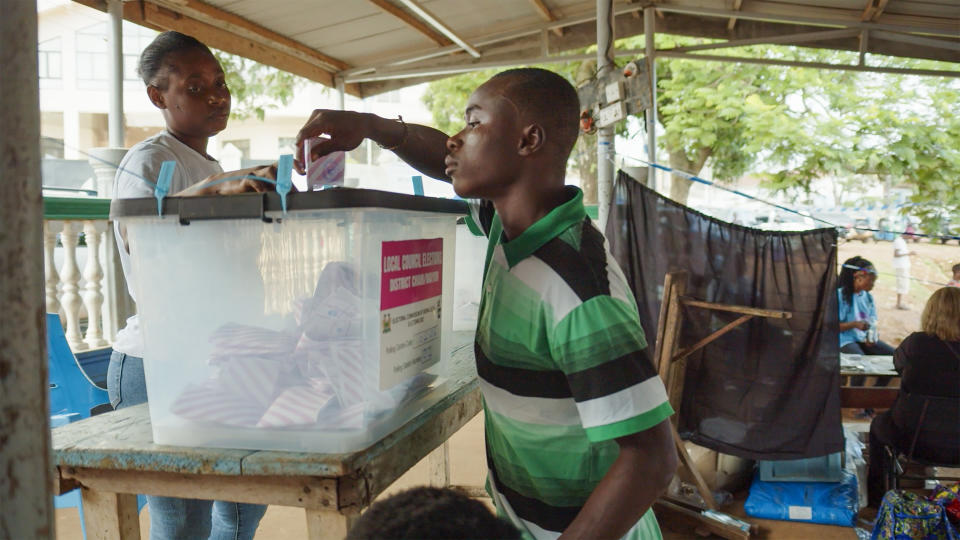 A man cast his ballot in Sierra Leone general elections in Freetown Saturday June 24, 2023. Sierra Leoneans are selecting their next president amid mounting frustration due to an ailing economy, rising unemployment and the loom of deadly protests (AP Photo)