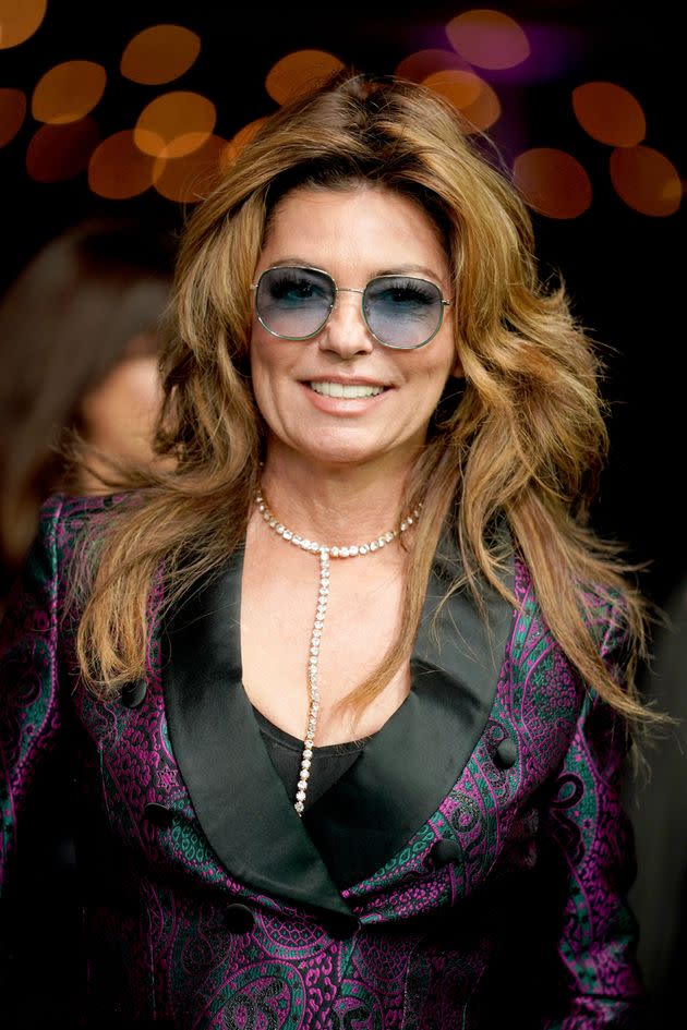 Shania Twain - as we're used to seeing her.