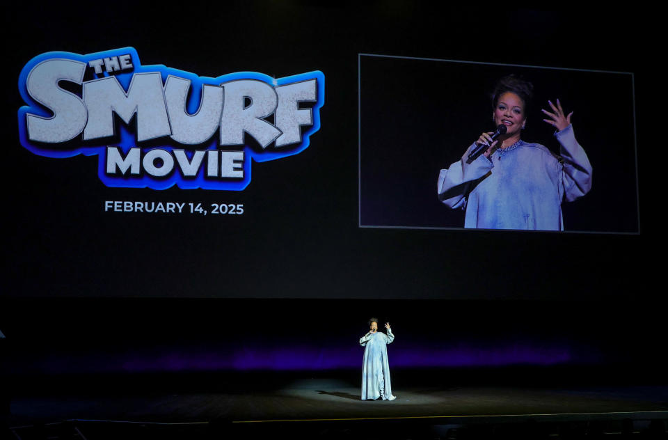 Rihanna Will Also Perform Original Music for ‘The SmurfsMovie’