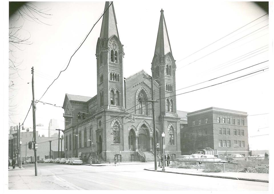 Mound Street Temple in West End was the congregation’s third home, from 1870-1906.