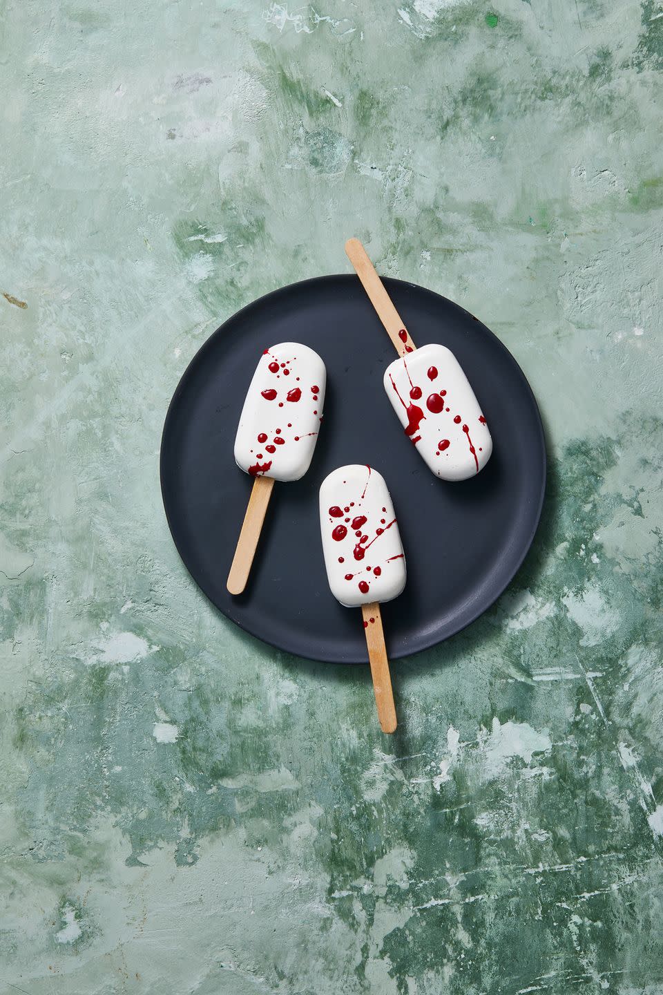 Bloody Cake Pops