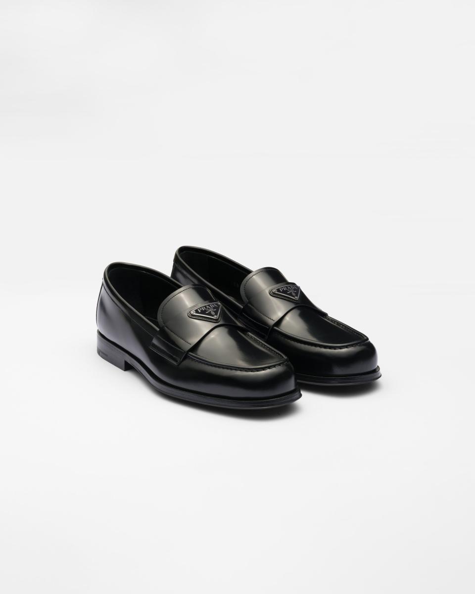 <p><a href="https://go.redirectingat.com?id=74968X1596630&url=https%3A%2F%2Fwww.prada.com%2Fus%2Fen%2Fp%2Fbrushed-leather-loafers%2F2DB209_055_F0002_F_X000&sref=https%3A%2F%2Fwww.townandcountrymag.com%2Fstyle%2Fmens-fashion%2Fg46146575%2Fbest-loafers-for-men%2F" rel="nofollow noopener" target="_blank" data-ylk="slk:Shop Now;elm:context_link;itc:0;sec:content-canvas" class="link ">Shop Now</a></p><p>Brushed Leather Loafers</p><p>prada.com</p><p>$1200.00</p>