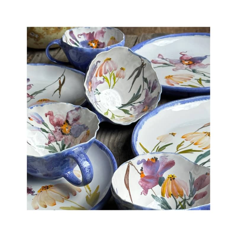 Hand-painted Dinnerware Set