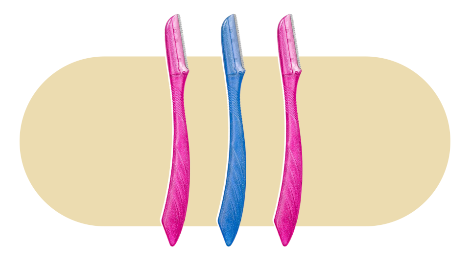 Eliminate stray eyebrow hairs and peach fuzz with the Schick Hydro Silk Touch-Up Dermaplaning Tool.