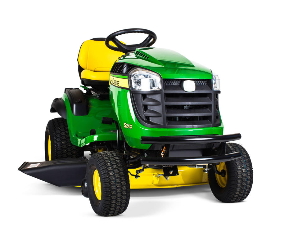 Deere S240 Sport