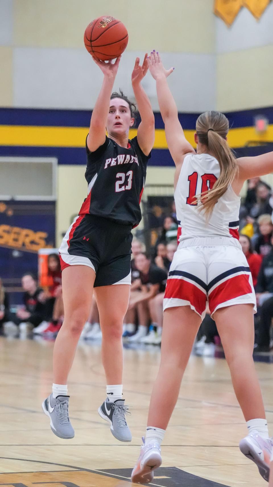 Pewaukee's Giselle Janowski (23) elevates for a shot during the game against Hortonville at the Kettle Moraine Thanksgiving Classic girls basketball tournament in Wales on Friday, Nov. 24, 2023.