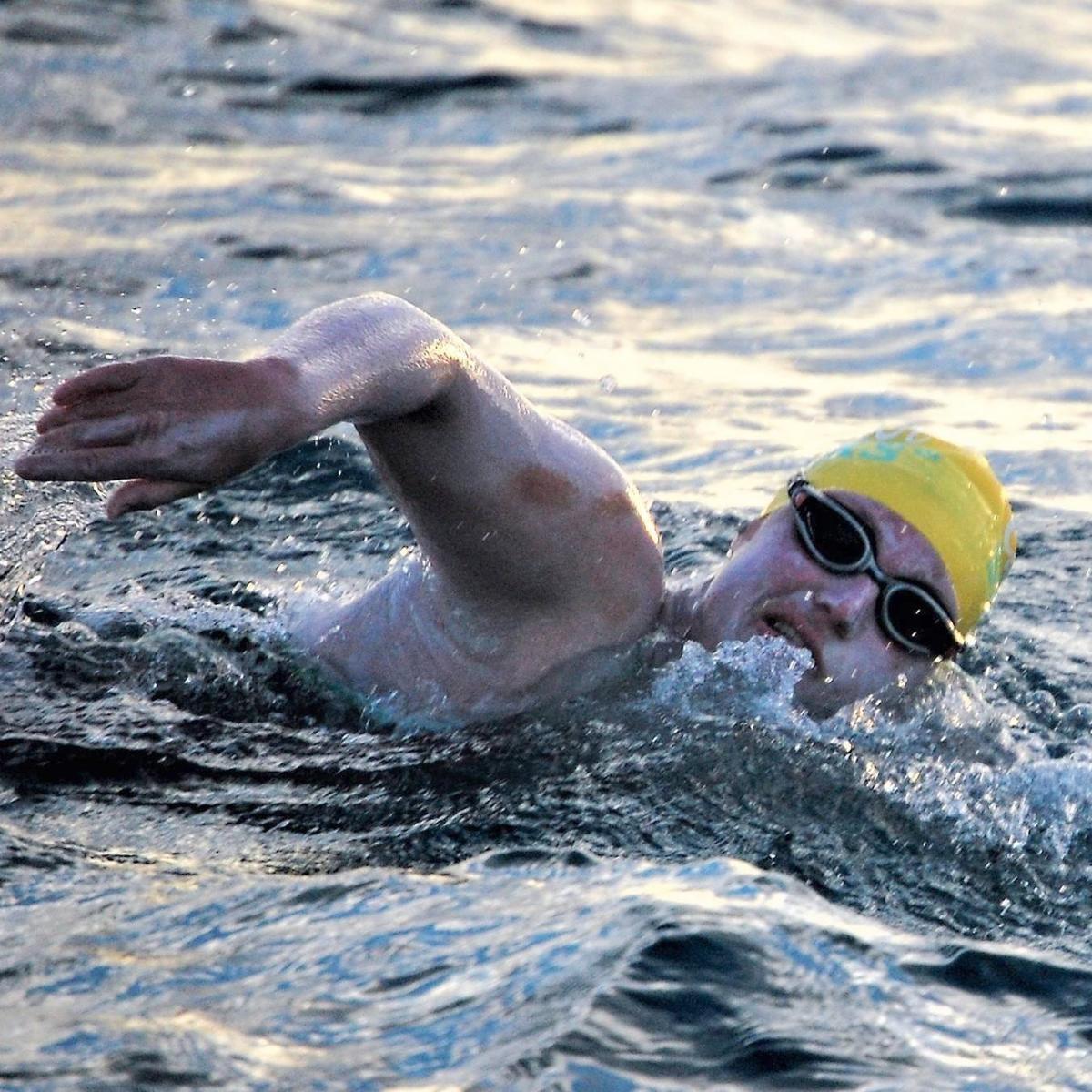 Swimming the english channel. Заплыв ла Манш. Женщина переплывшая ла-Манш.