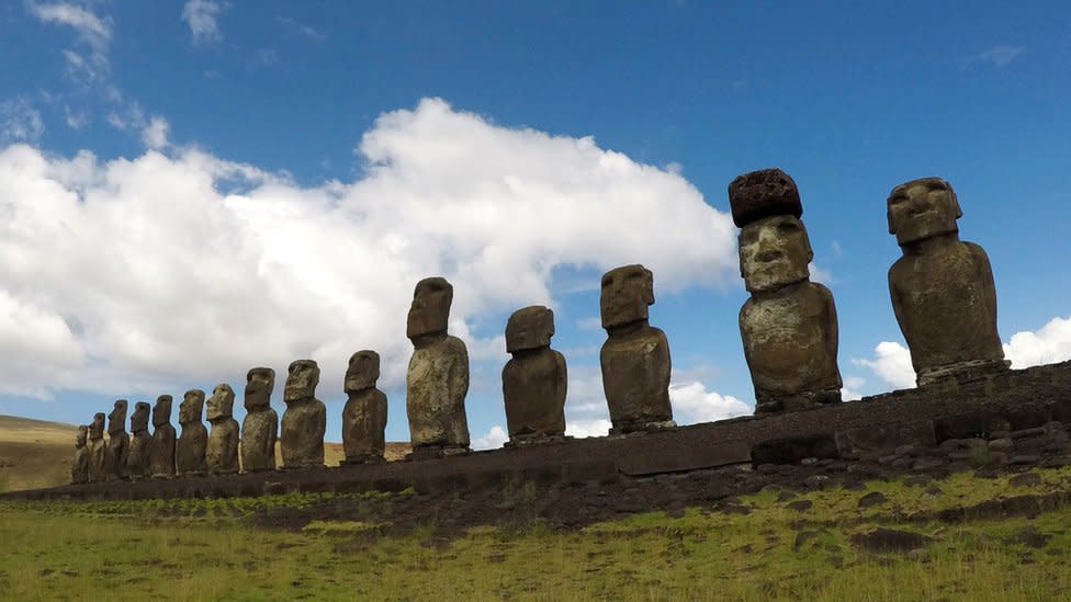 Estatuas en Rapa Nui (Isla de Pascua)