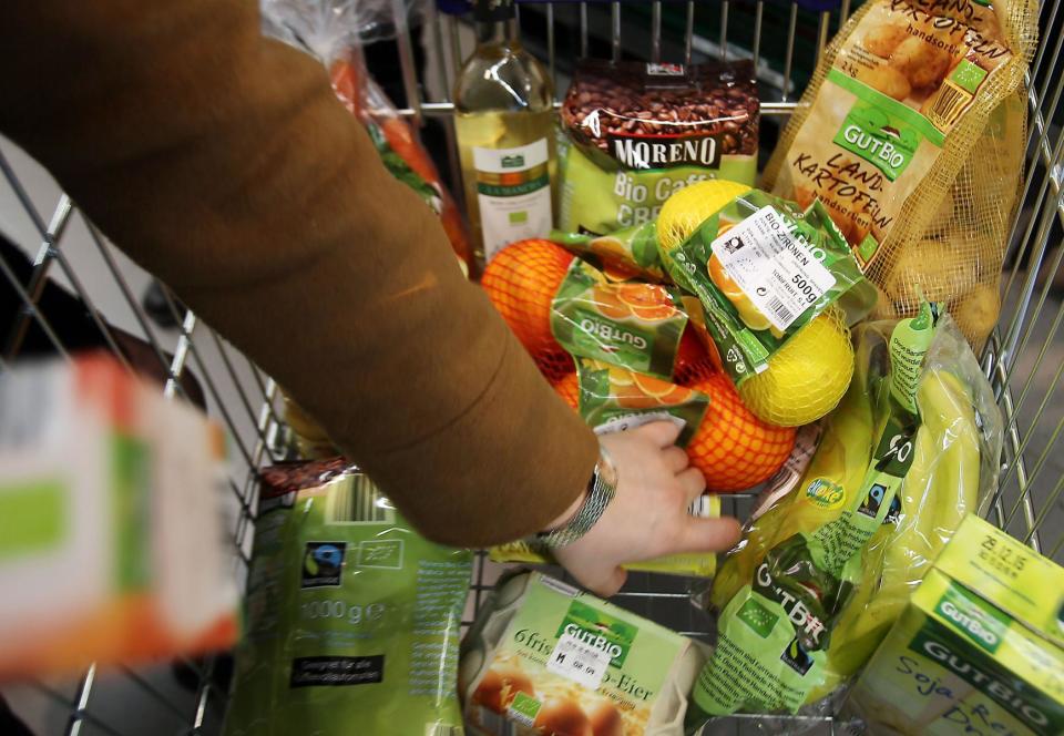 Ein Ärgernis für Verbraucher, die nicht immer bei Aldi einkaufen, ist die Tatsache, dass einige weit verbreitete Markenprodukte nicht in den Regalen stehen. Das zwingt einen oft zu einem zweiten Einkauf in einem anderen Laden.