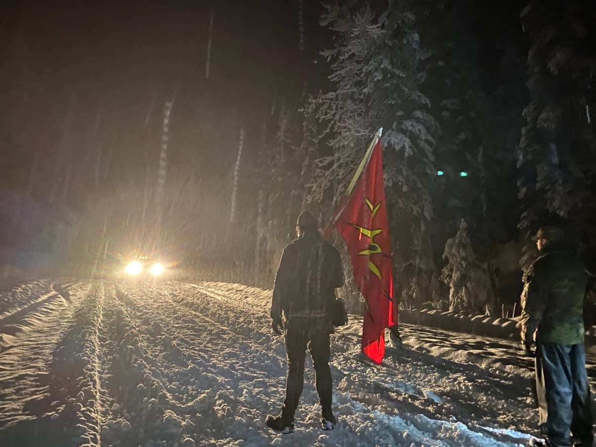 A photo taken Nov.14, during the ongoing land rights conflict between supporters of several Wet'suwet'en hereditary chiefs and builders of Coastal GasLink pipeline across northern B.C.  (Layla Staats - image credit)