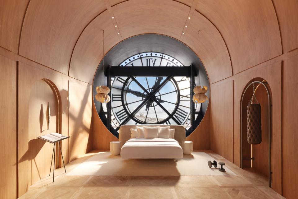 Guests can stay in the Musée d'Orsay's clock room.