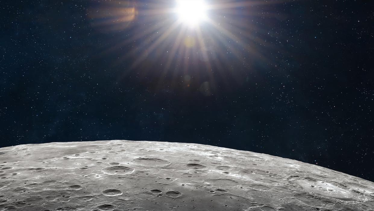 <a href="https://www.shutterstock.com/es/image-photo/moon-surface-deep-bright-space-future-2290675123" rel="nofollow noopener" target="_blank" data-ylk="slk:Dima Zel/Shutterstock;elm:context_link;itc:0;sec:content-canvas" class="link ">Dima Zel/Shutterstock</a>