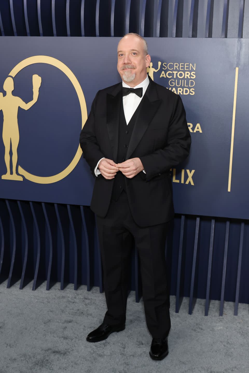 los angeles, california february 24 paul giamatti attends the 30th annual screen actors guild awards at shrine auditorium and expo hall on february 24, 2024 in los angeles, california photo by amy sussmanwireimage