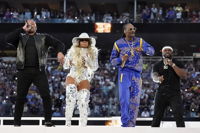 See Mary J. Blige Shine in Custom Dundas at the Super Bowl