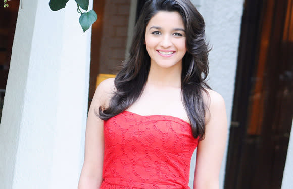 B'wood's new entrant Alia Bhatt proved her mettle as an actress in her debut movie Student Of The Year. © BCCL