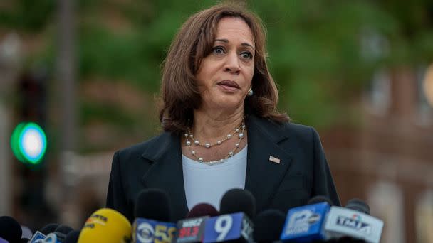 PHOTO: Vice President Kamala Harris speaks, near the scene of a mass shooting yesterday during a Fourth of July parade, in Highland Park, Ill., July 5, 2022. (Jim Vondruska/Getty Images)