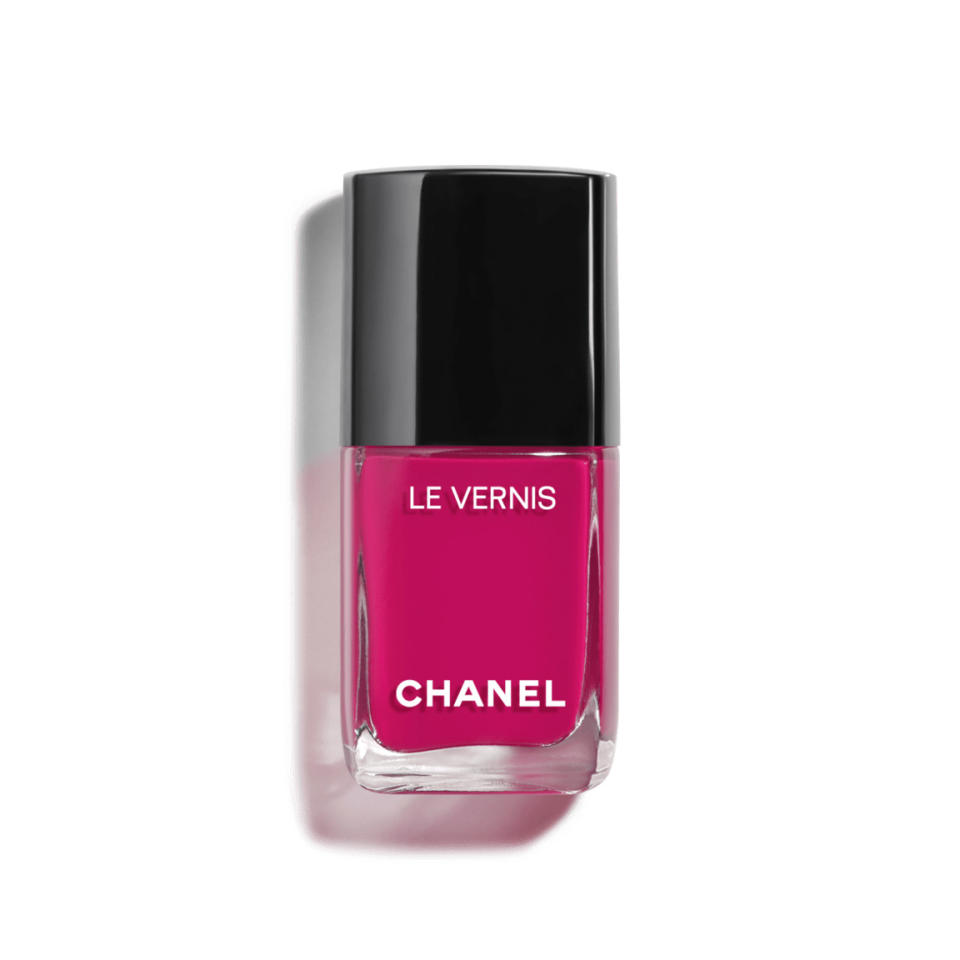 Chanel Le Vernis in Camellia