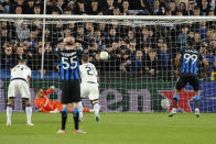 PAOK's goalkeeper Dominik Kotarski, second left, makes a save during a penalty shot by Brugge's Igor Thiago, right, during the Europa Conference League quarter final first leg soccer match between Club Brugge and PAOK at the Jan Breydel Stadium in Bruges, Belgium, Thursday, April 11, 2024. (AP Photo/Geert Vanden Wijngaert)