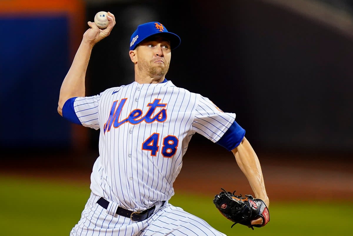 RANGERS-DEGROM (AP)