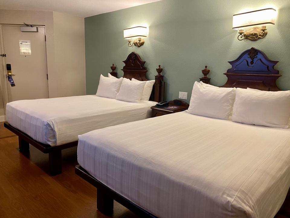 standard room with two double beds at disney's port orleans resort – french quarter