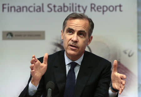 Bank of England governor Mark Carney speaks during a news conference at the Bank of England in London, December 1, 2015. REUTERS/Suzanne Plunkett