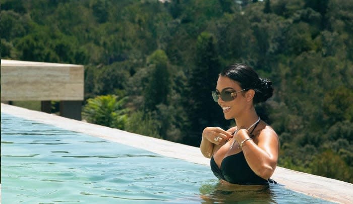 Georgina Rodríguez en la piscina