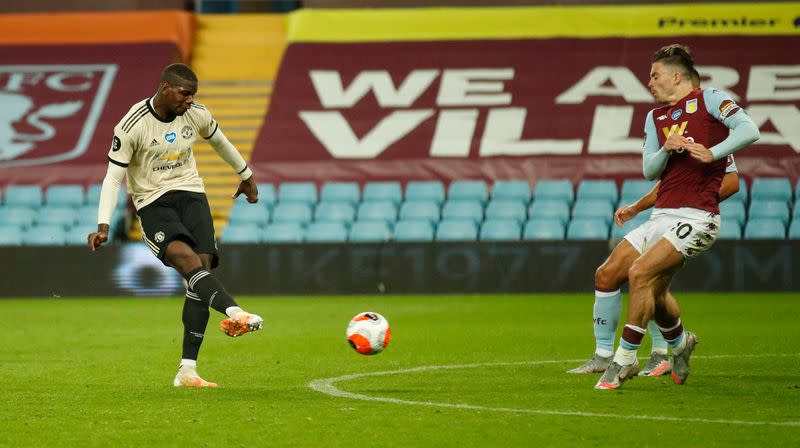 Premier League - Aston Villa v Manchester United