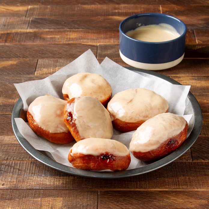 Peanut Butter And Jelly Doughnuts Exps Ft19 247043 F 1121 1 1