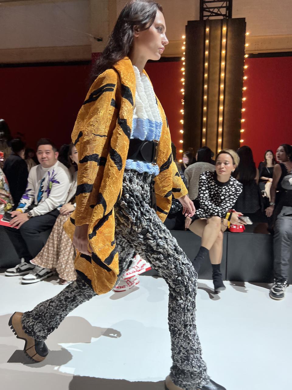 A model walking down the runway. (PHOTO: Reta Lee/Yahoo Life Singapore)