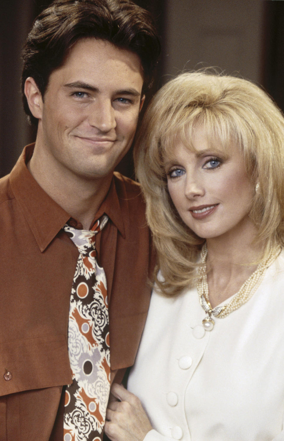 Matthew Perry as Chandler Bing and Morgan Fairchild as Chandler Bing's mother, Nora Tyler Bing, in 