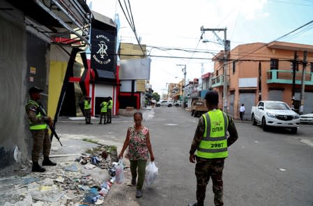 Members of the National Army, National Directorate of Drug Control (DNC) and Public Ministry raid the properties of Cesar Emilio Peralta in Santo Domingo