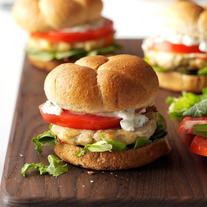 Feta Chicken Burgers Exps Hc16 174026 C07 01 1b 7