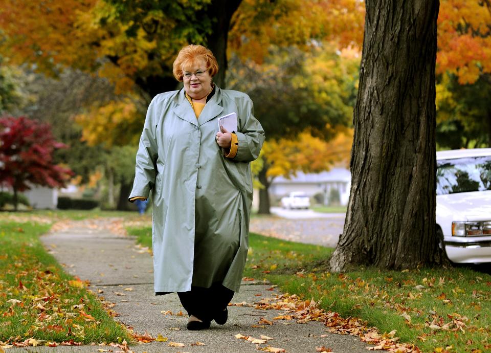 Lansing councilwoman and mayoral candidate Carol Wood visits a neighborhood campaigning in Lansing Thursday Oct. 22 2009. (photo by Rod Sanford, Lansing State Journal staff photographer