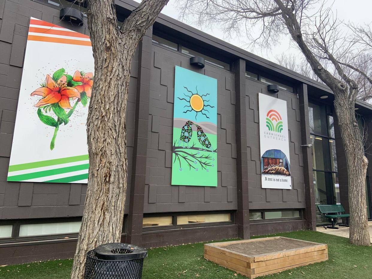 Carmichael Outreach in Regina's Heritage neighbourhood is expected to host a warming centre by the end of the month to bring in people experiencing homelessness from the frigid weather. (Laura Sciarpelletti/CBC - image credit)