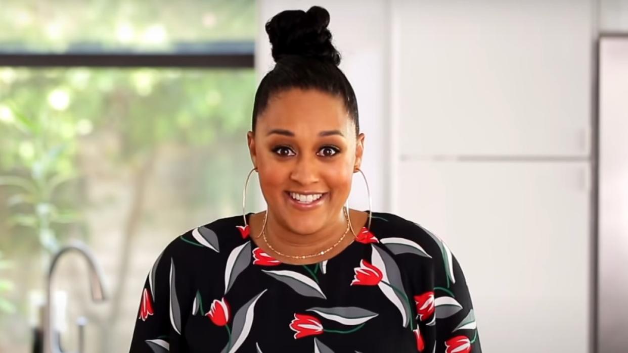  Tia Mowry's Quick Fix. 