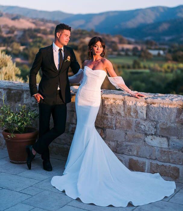 Actress Sarah Hyland wore #VeraWangHAUTE for her wedding to Wells Adams on August 20th, 2022