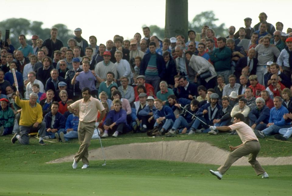 1989:  Seve Ballesteros (left) of Spain watches as Jose-Maria Olazabal  (right) misses his putt on the 10th green during the Ryder Cup at The Belfry Golf Cub in Sutton Coldfield, England. The event finished in a 14-14 draw which was enough for Europe toretain the trophy. \ Mandatory Credit: David  Cannon/Allsport