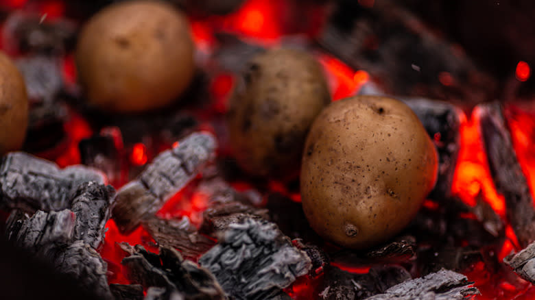 potatoes cooked directly in hot coals